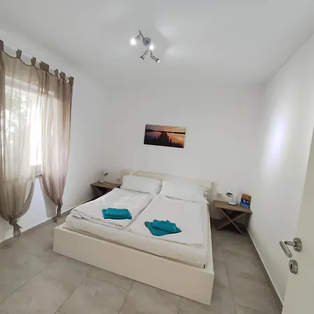 Olcsica Apartment