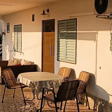 Apartment Olcsica *